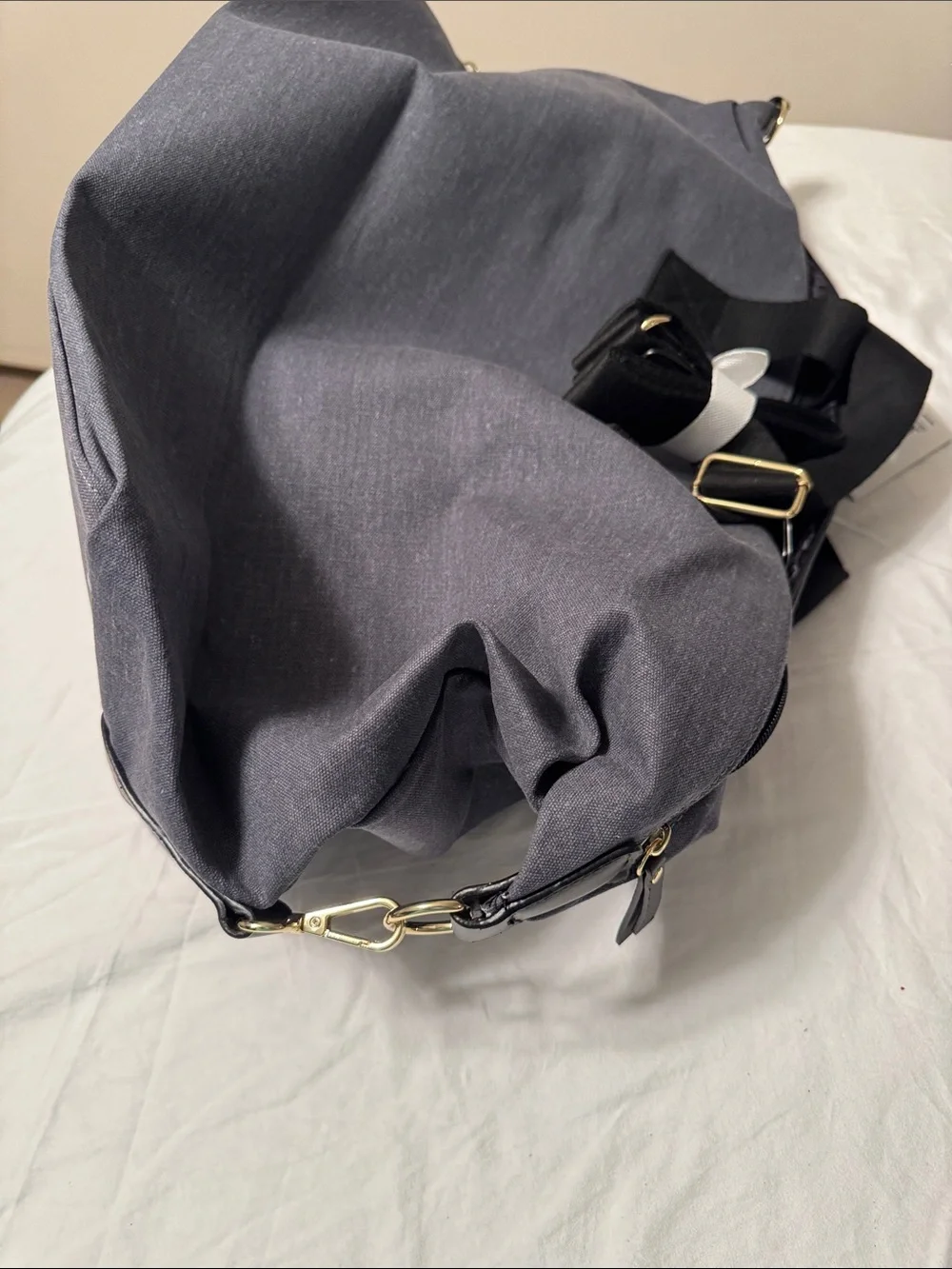 London Fog Men's Charcoal Duffel Bag with Black Straps